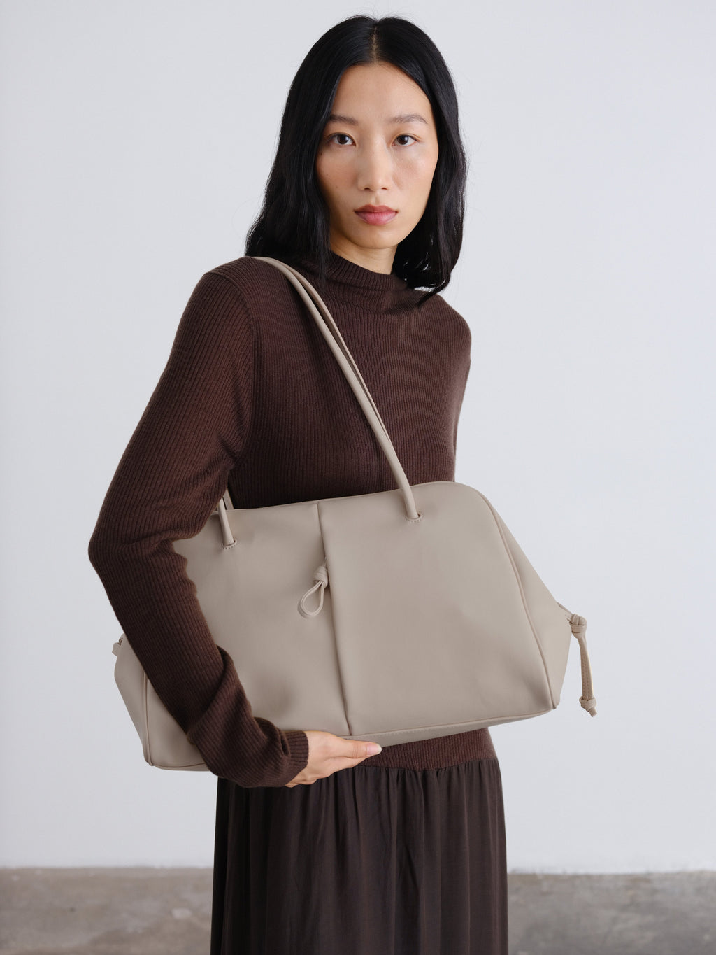 Sac à bandoulière en cuir végétalien de qualité supérieure, imperméable et résistant aux rayures