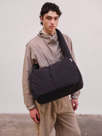 Sac Bruno – Sac à bandoulière spacieux et matelassé en nylon léger imperméable