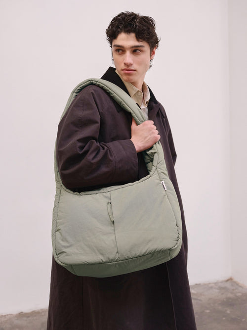 Sac Bruno – Sac à bandoulière spacieux et matelassé en nylon léger imperméable