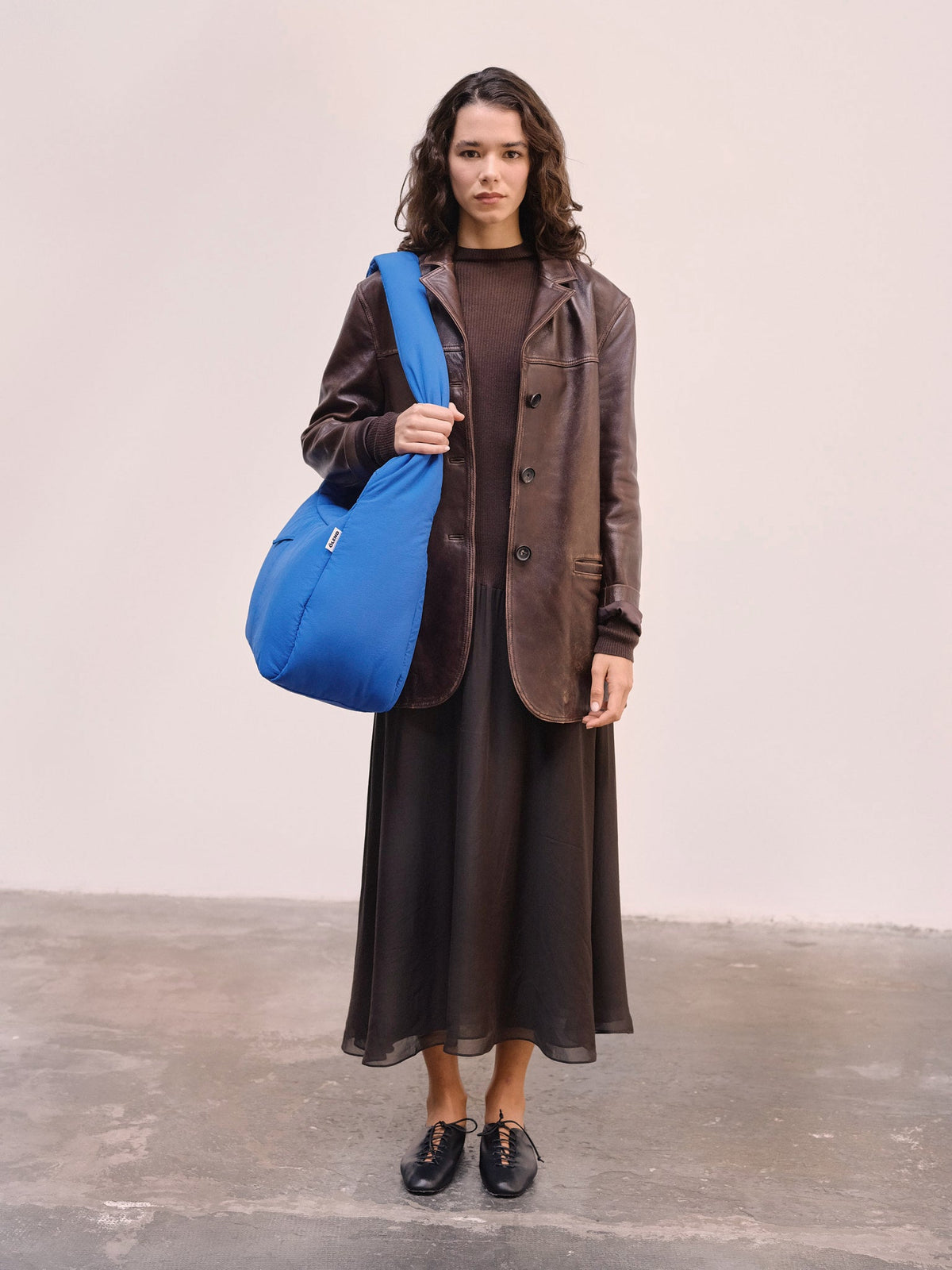 Sac Bruno – Sac à bandoulière spacieux et matelassé en nylon léger imperméable