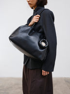 Sac Milos – Tote en cuir vegan souple, liens latéraux réglables, peut contenir votre ordinateur portable