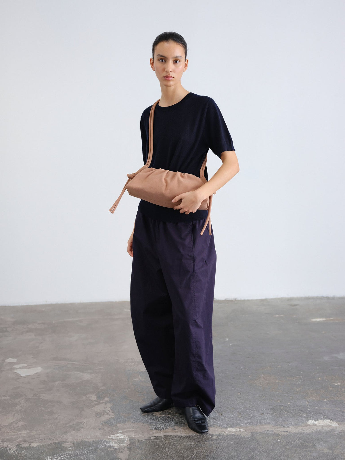 Dumpling Bag – Gathered Vegan Leather Bag, Adjustable Double Handle, Day to Night
