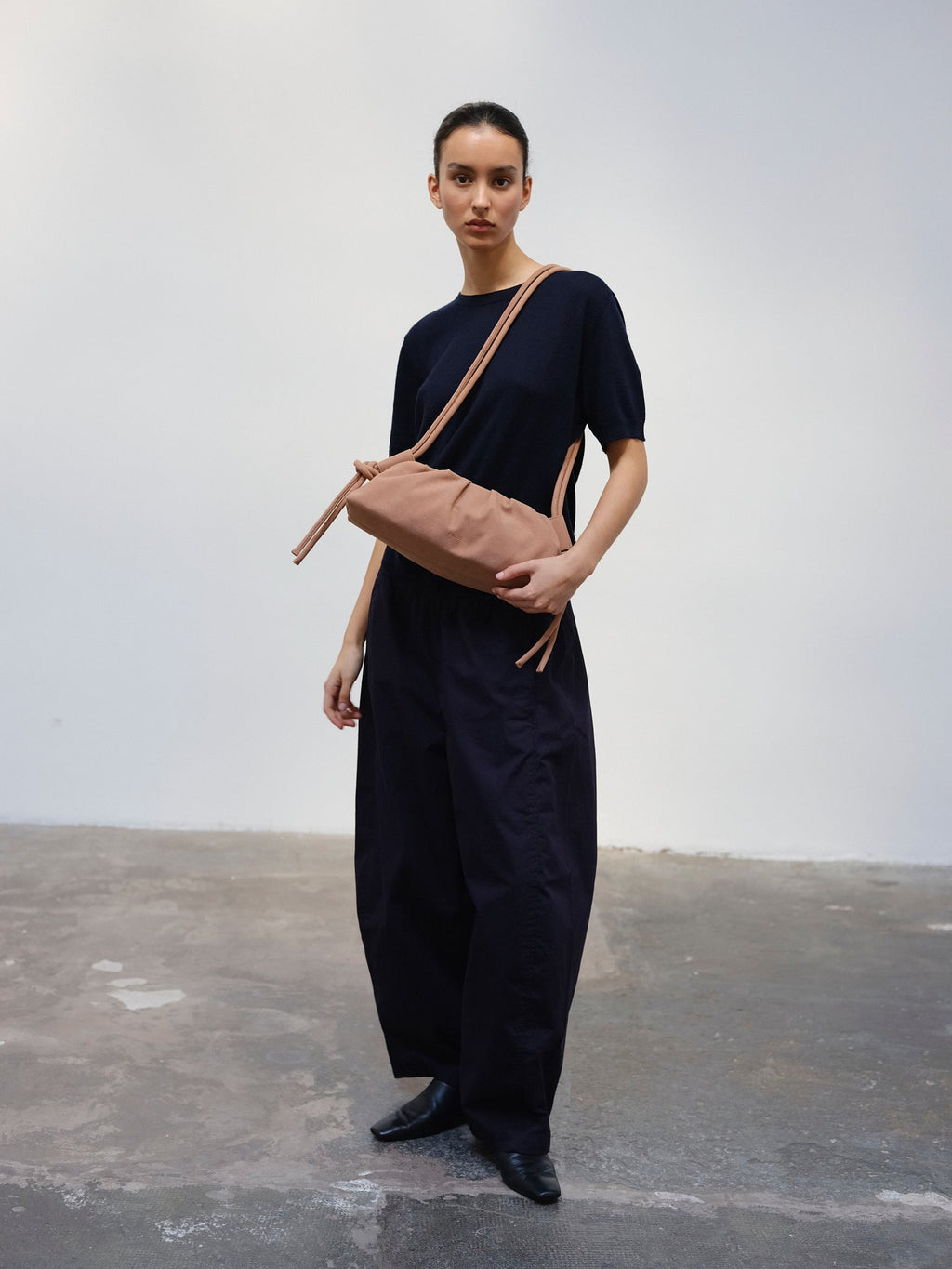 Dumpling Bag – Gathered Vegan Leather Bag, Adjustable Double Handle, Day to Night