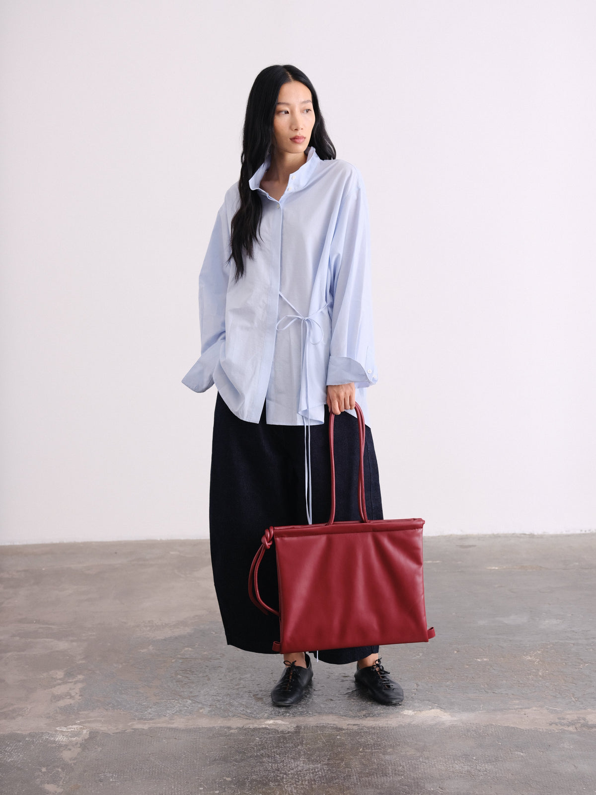 Sac pliable – Sac polyvalent en cuir végétalien, porté en cabas, en bandoulière ou en sac à dos