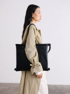 Sac pliable – Sac polyvalent en cuir végétalien, porté en cabas, en bandoulière ou en sac à dos