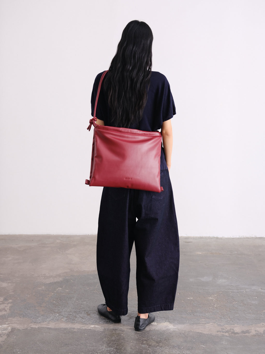 Sac pliable – Sac polyvalent en cuir végétalien, porté en cabas, en bandoulière ou en sac à dos