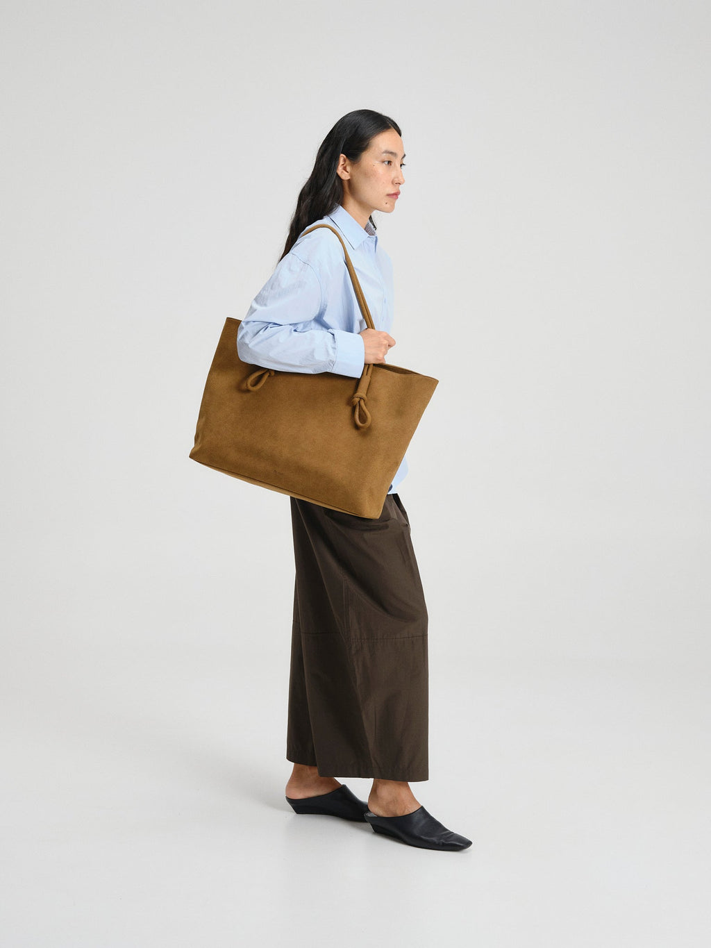 Sac Jane – Grand cabas en daim souple, anses nouées signature
