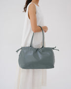 Sac Milos – Tote en cuir vegan souple, liens latéraux réglables, peut contenir votre ordinateur portable