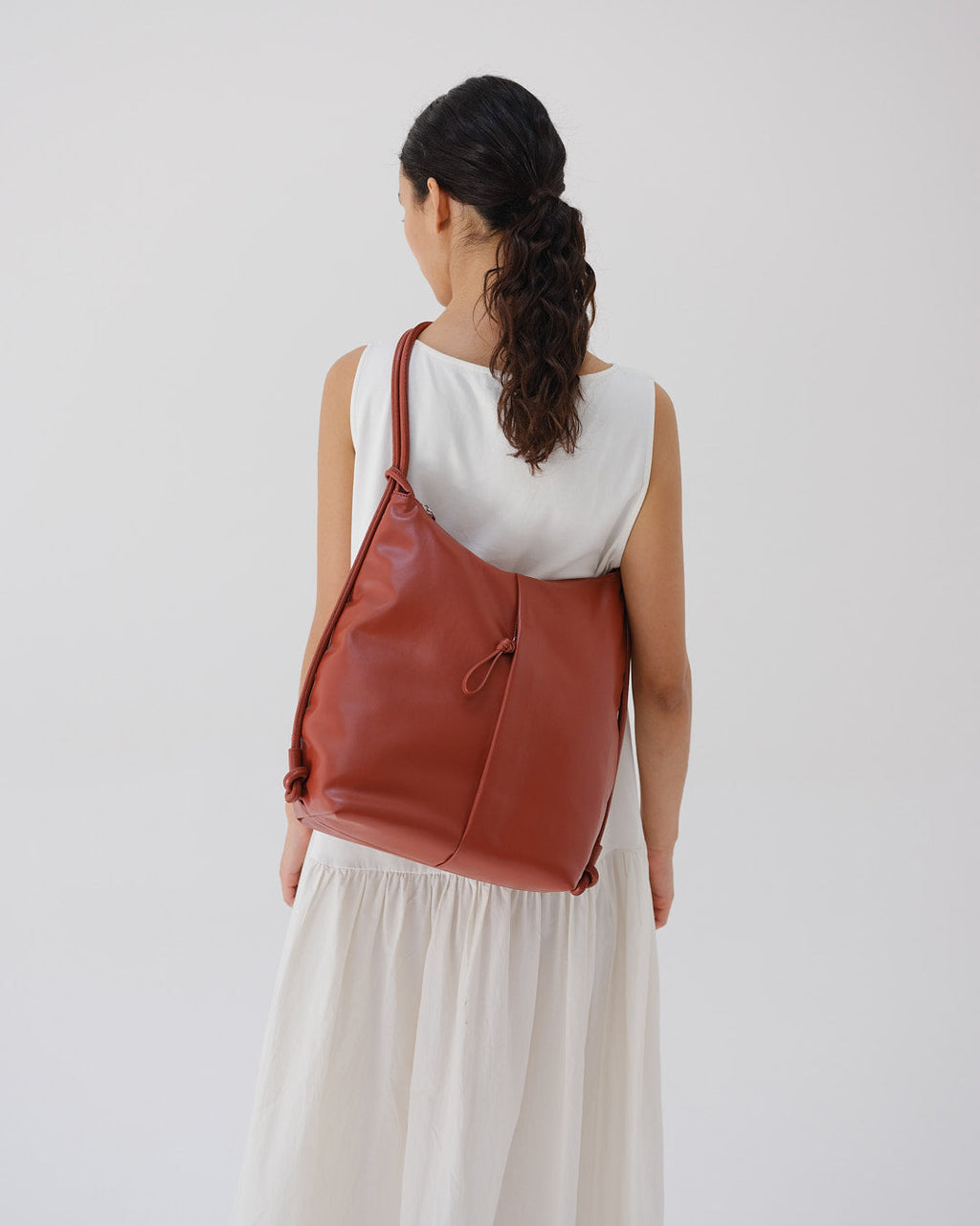 Sac Elio – Sac convertible en cuir vegan, porté épaule, croisé ou sac à dos