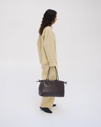Sac Milos – Tote en cuir vegan souple, liens latéraux réglables, peut contenir votre ordinateur portable