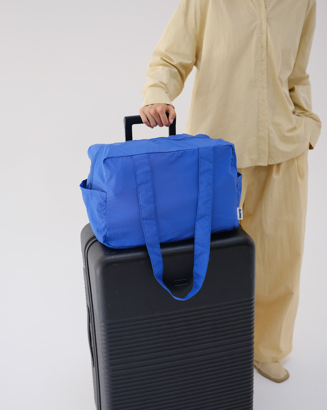 Light Travel Bag – Lightweight Foldable Tote, Water-Resistant Fabric, Luggage Sleeve