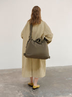 Grand sac souple Ona – Sac en nylon rembourré et résistant à l'eau, sac à dos ou sac porté épaule