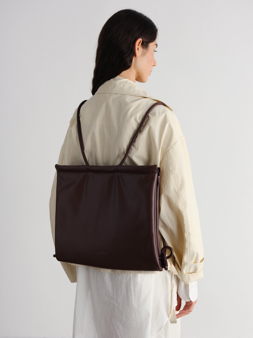 Sac pliable – Sac polyvalent en cuir végétalien, porté en cabas, en bandoulière ou en sac à dos