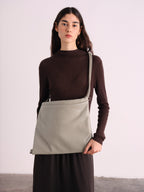 Sac pliable – Sac polyvalent en cuir végétalien, porté en cabas, en bandoulière ou en sac à dos
