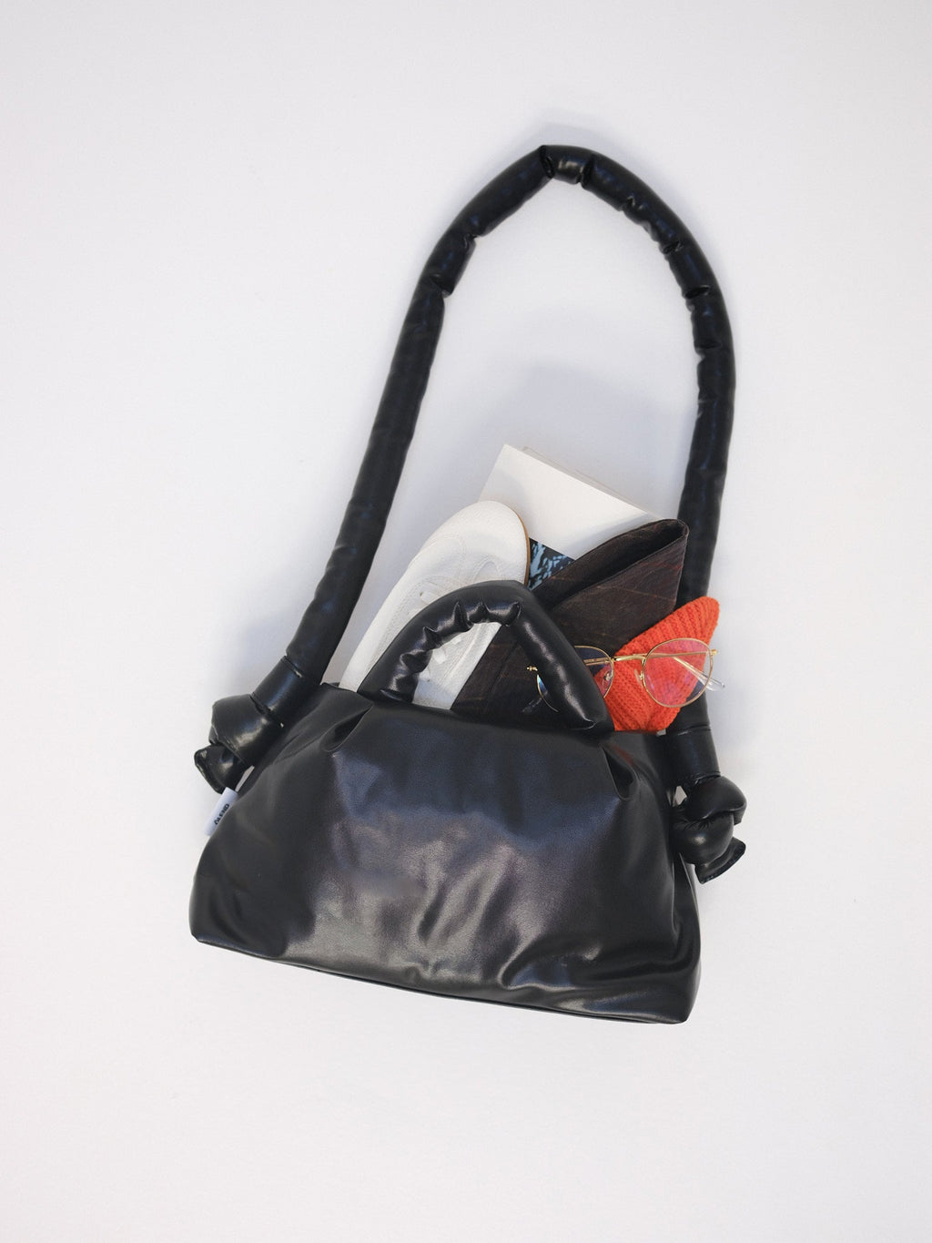 MiniOna Vegan Leather – Petit sac matelassé en cuir vegan, léger et glamour