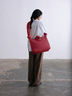 Sac rembourré 100 % nylon recyclé, fermeture zippée, compartiment pour ordinateur portable et tablette