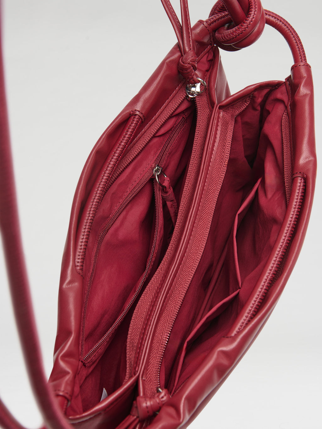 Petit sac repliable – Petit sac souple en cuir végétalien, double anse nouée à la main, fermeture éclair