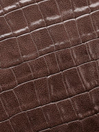 Sac Pina – Sac à bandoulière compact en cuir végétalien, lignes épurées et silhouette intemporelle