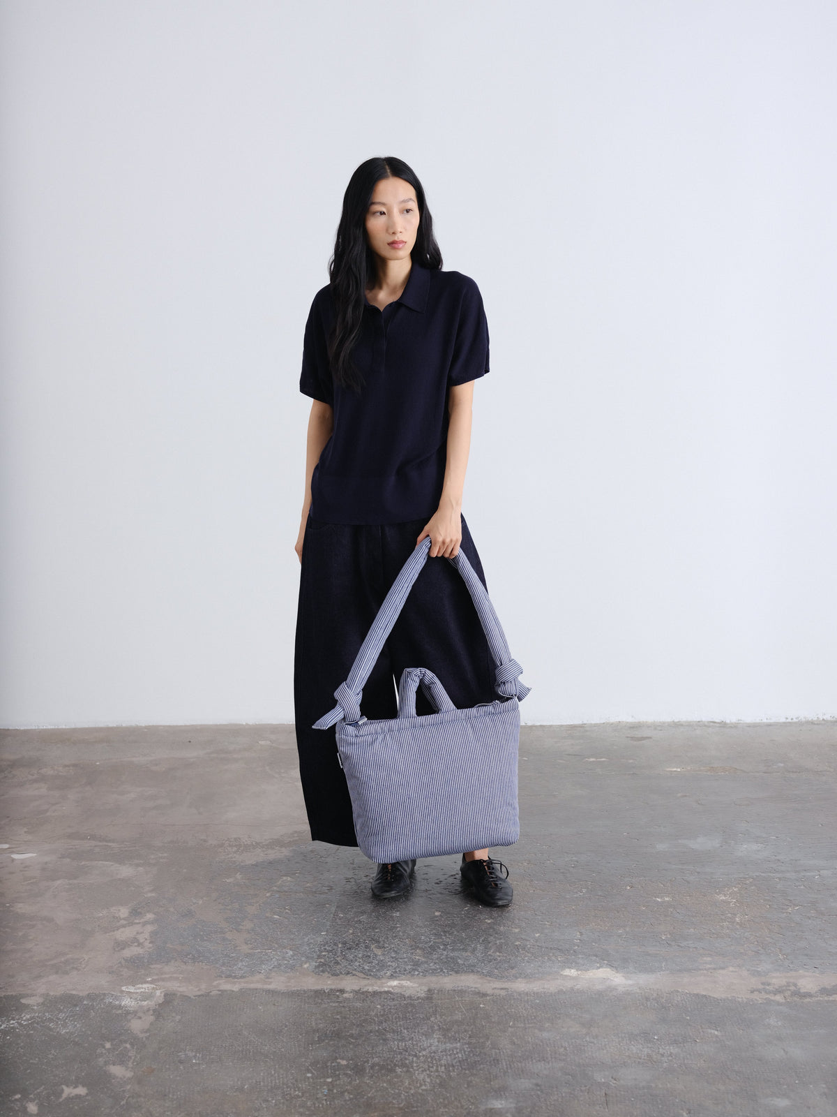 Sac rembourré 100 % nylon recyclé, fermeture zippée, compartiment pour ordinateur portable et tablette