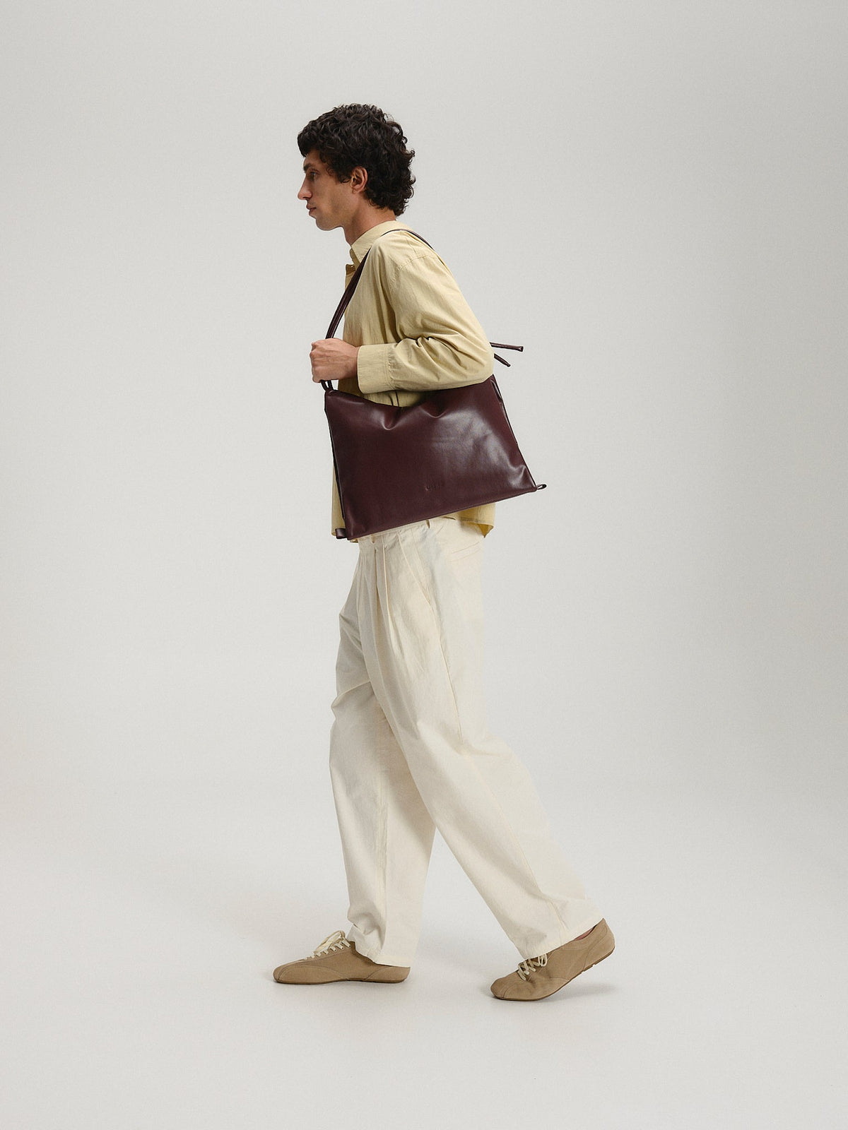 Sac pliable – Sac polyvalent en cuir végétalien, porté en cabas, en bandoulière ou en sac à dos