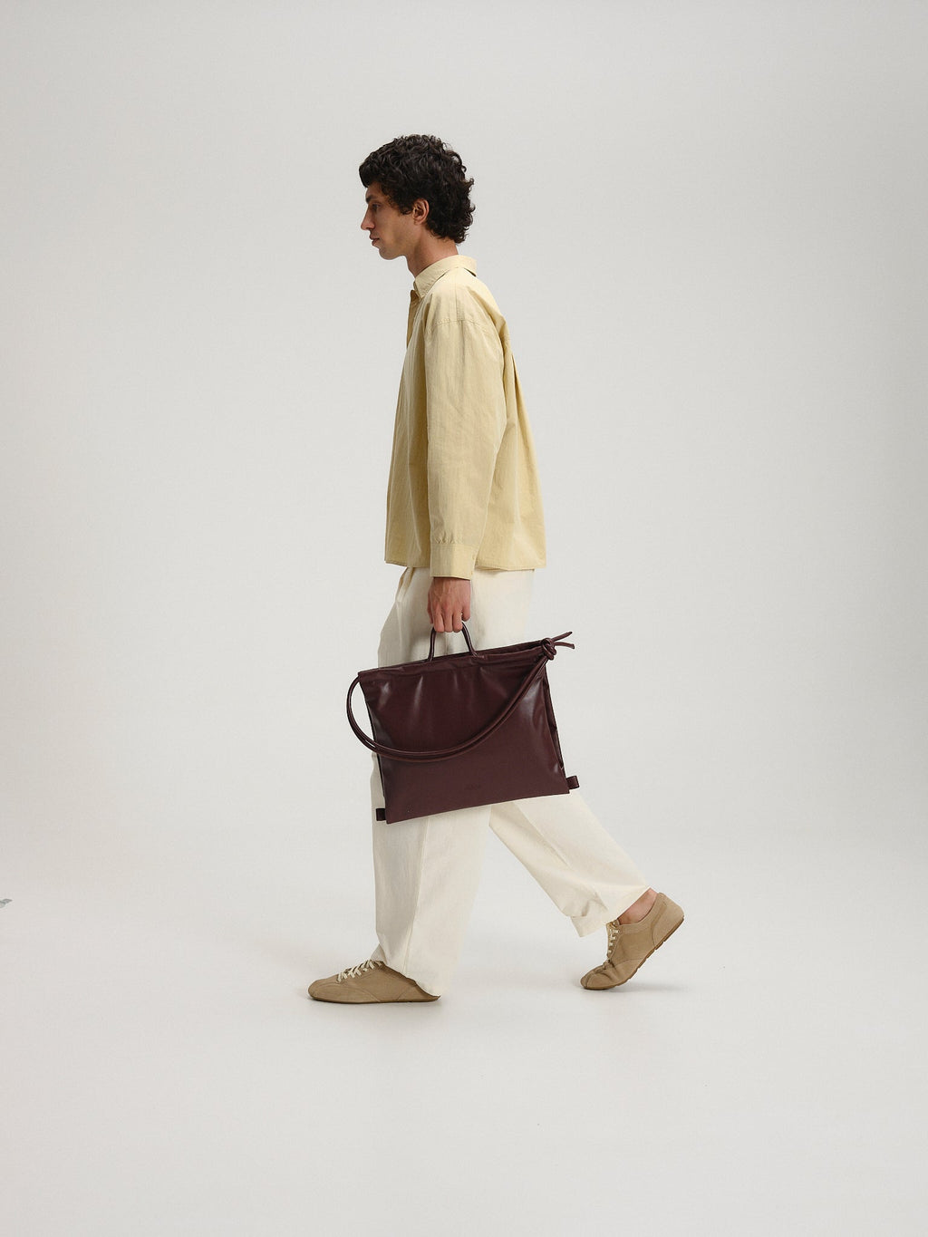 Sac pliable – Sac polyvalent en cuir végétalien, porté en cabas, en bandoulière ou en sac à dos