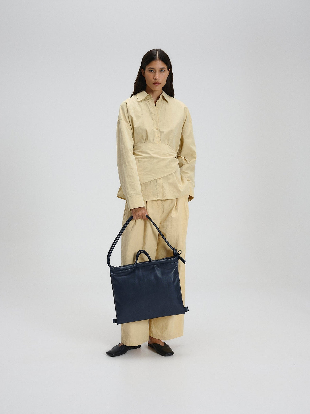 Sac pliable – Sac polyvalent en cuir végétalien, porté en cabas, en bandoulière ou en sac à dos