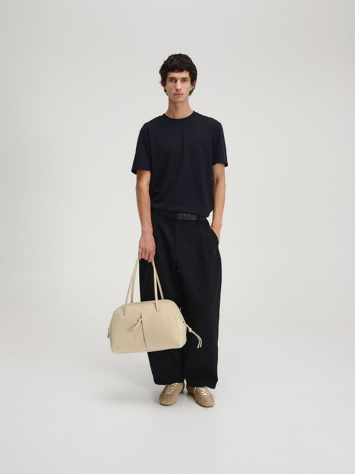 Sac à bandoulière en cuir végétalien de qualité supérieure, imperméable et résistant aux rayures