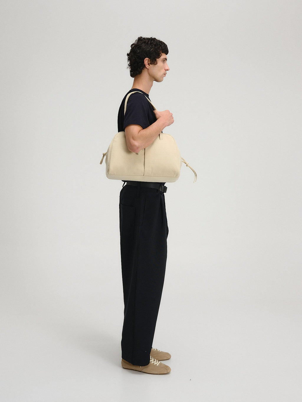 Sac à bandoulière en cuir végétalien de qualité supérieure, imperméable et résistant aux rayures