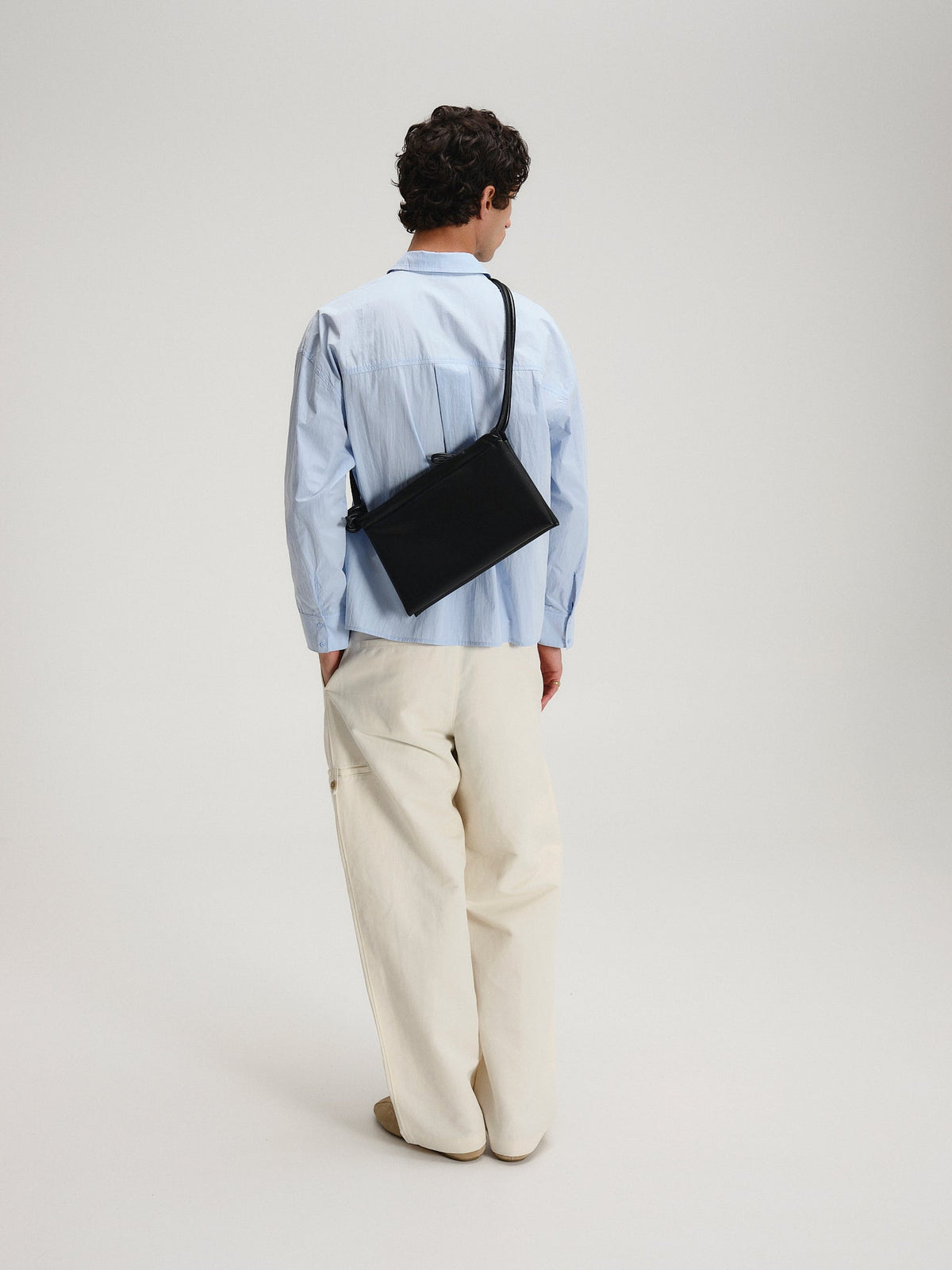 Petit sac repliable – Petit sac souple en cuir végétalien, double anse nouée à la main, fermeture éclair