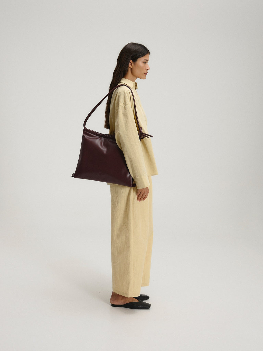 Sac pliable – Sac polyvalent en cuir végétalien, porté en cabas, en bandoulière ou en sac à dos