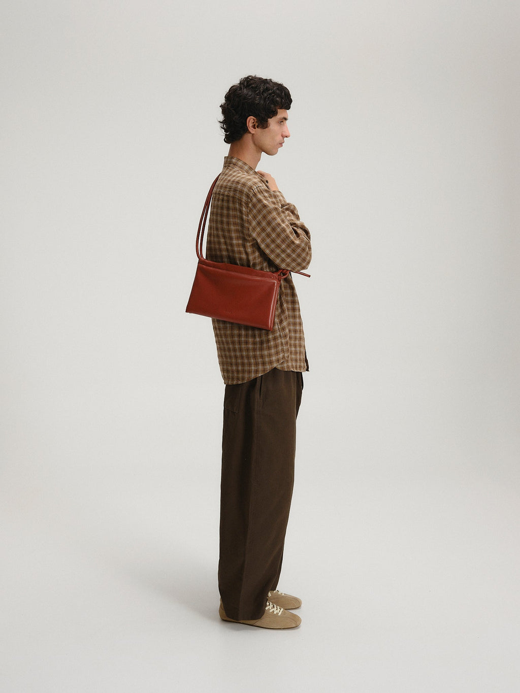 Petit sac repliable – Petit sac souple en cuir végétalien, double anse nouée à la main, fermeture éclair